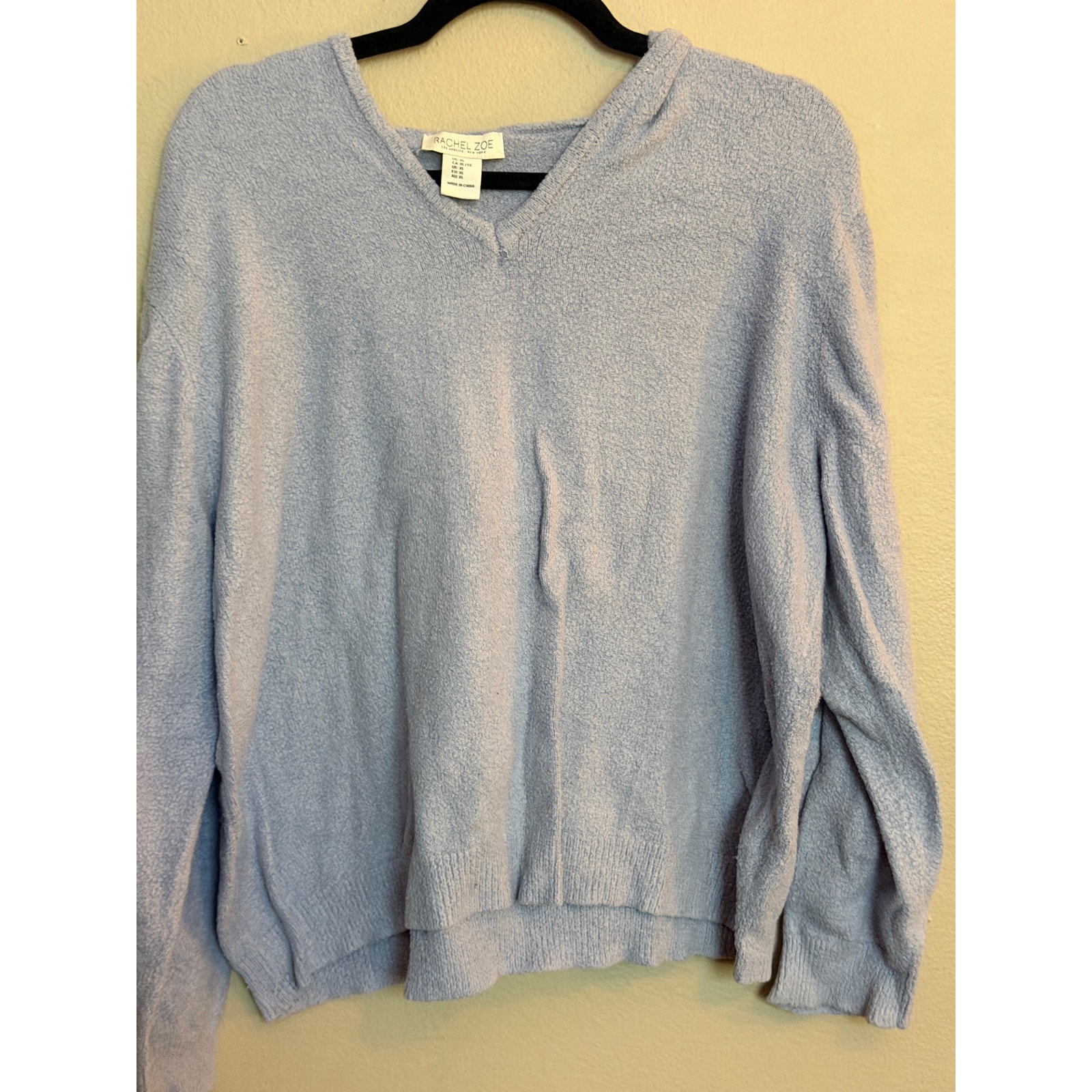 Rachel Zoe Fuzzy Hoodie Sweater Periwinkle V Neck Pullover Women’s Xl